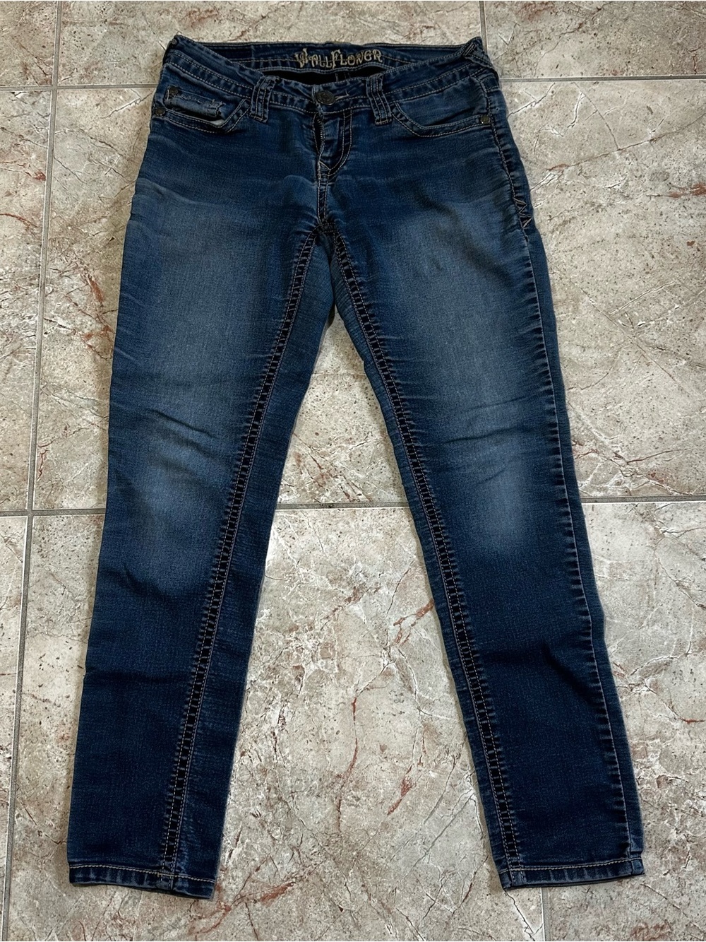 Y2K Wallflower Low Rise Skinny Jeans Rhinestone Embroidered Pockets Size 7